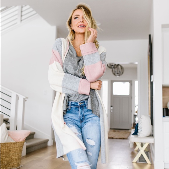 LAST SIZE❗️Rosy Outlook Color Block Cardigan - Picture 3 of 8